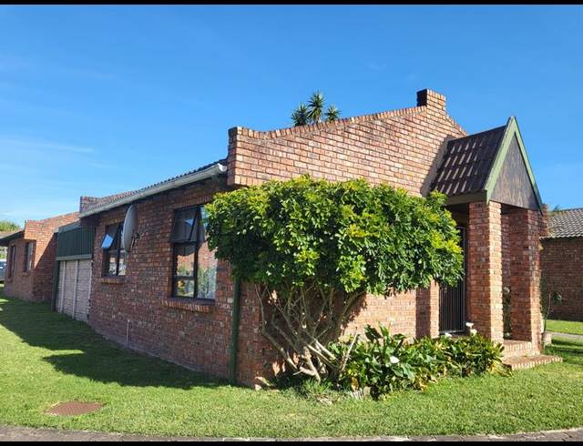 2 BEDROOM TOWNHOUSE FOR SALE IN KAMMA PARK